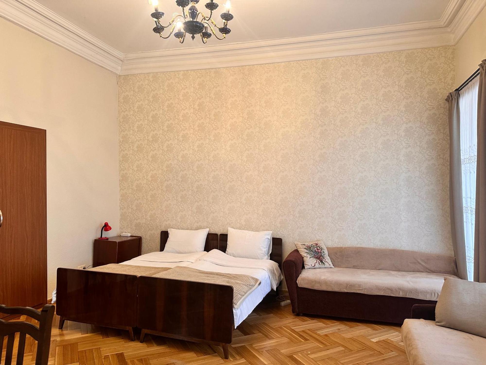 Apartment Dadiani 26 Tbilisi Ngoại thất bức ảnh